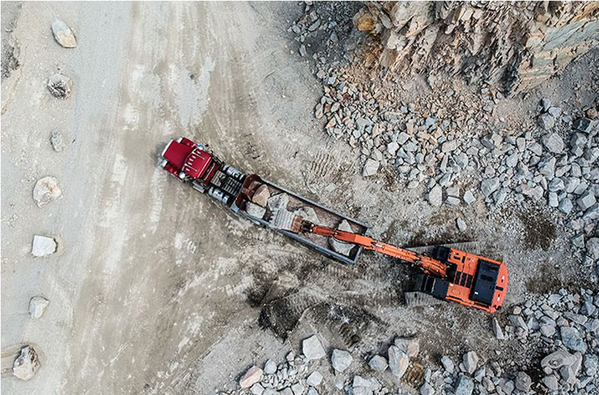 0099ExcavateLndgPgSm72